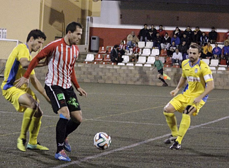 El Mercadal remonta ante el Atlético Baleares y toma ventaja en la Copa Federación