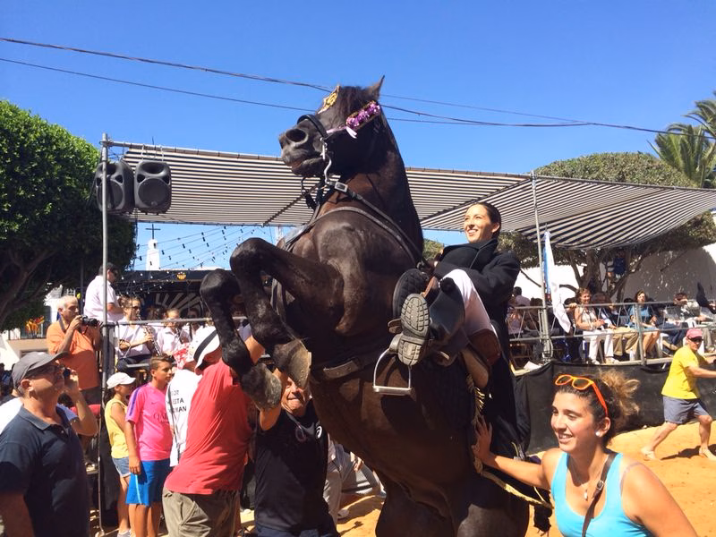 Sigue la fiesta en Sant Lluís