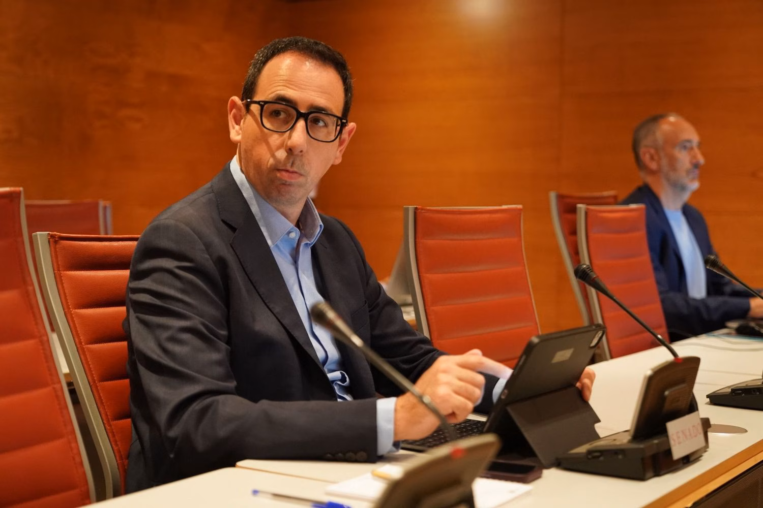 El Senado pide al Gobierno central que firme convenios de carreteras con los Consells Insulars