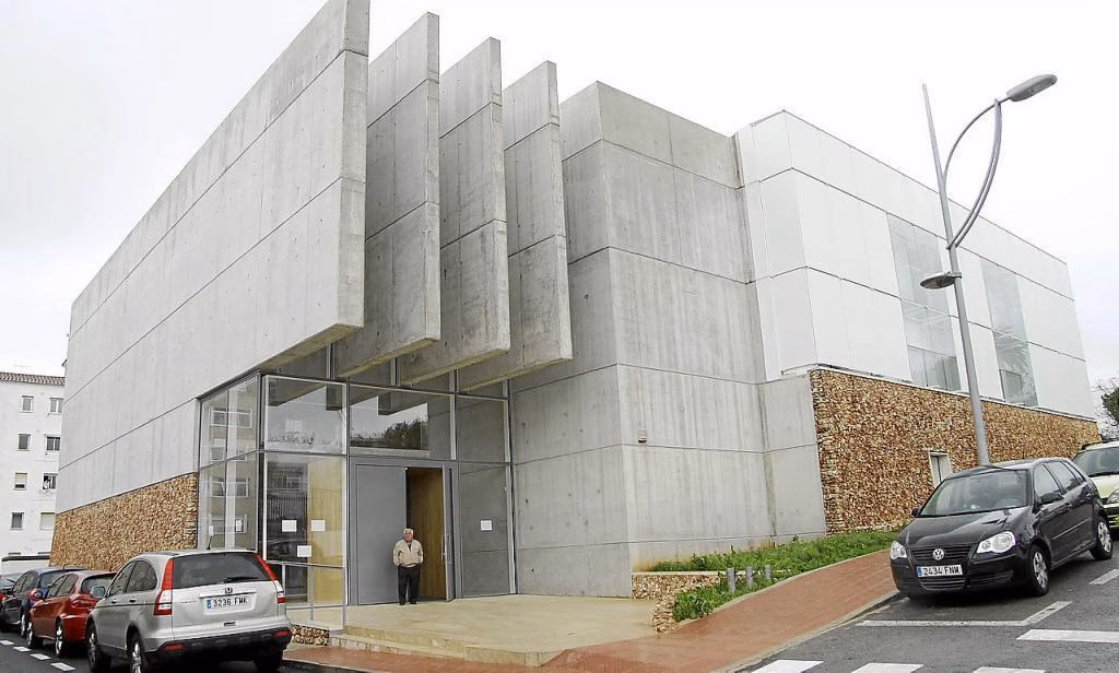 Un hombre al que se le denegó el cambio de sexo es condenado por amenazas en Maó