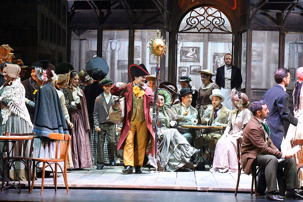 (Fotos) Pasión por la ópera en Maó