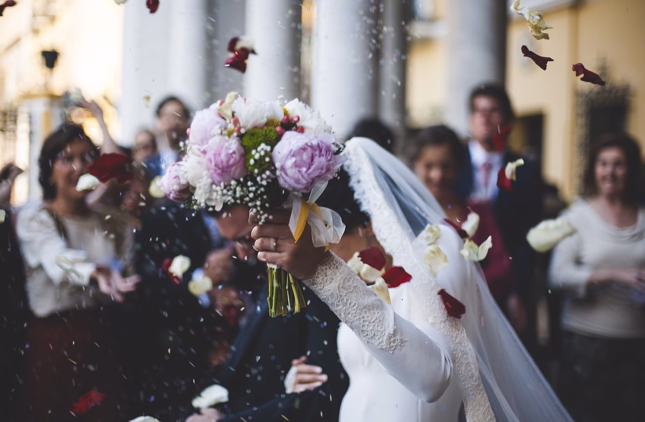 Cómo un préstamo personal puede aliviar la carga financiera de una boda