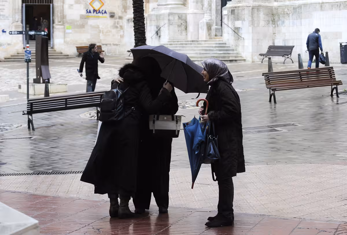 Alerta en Menorca por lluvias y tormentas: aviso amarillo el martes y naranja el miércoles
