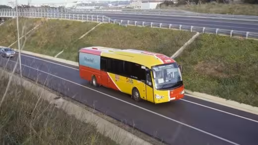 Vuelve el Jaleo Bus para las fiestas de Menorca este verano