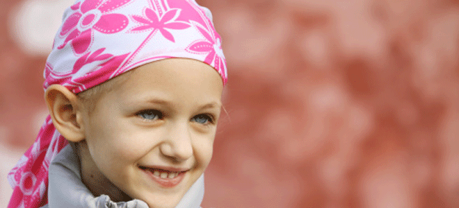 Maratón de natación solidaria en Es Mercadal