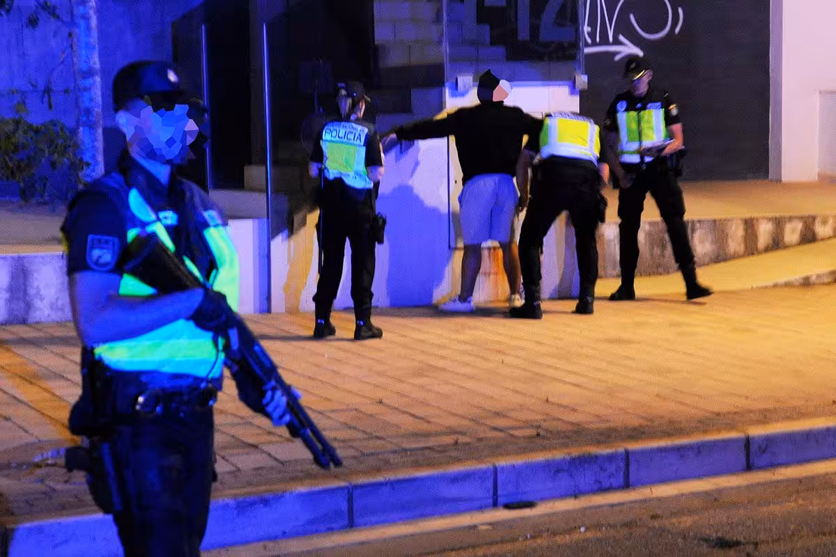 Quejas por la acción policial en el Moll de Ponent de Maó