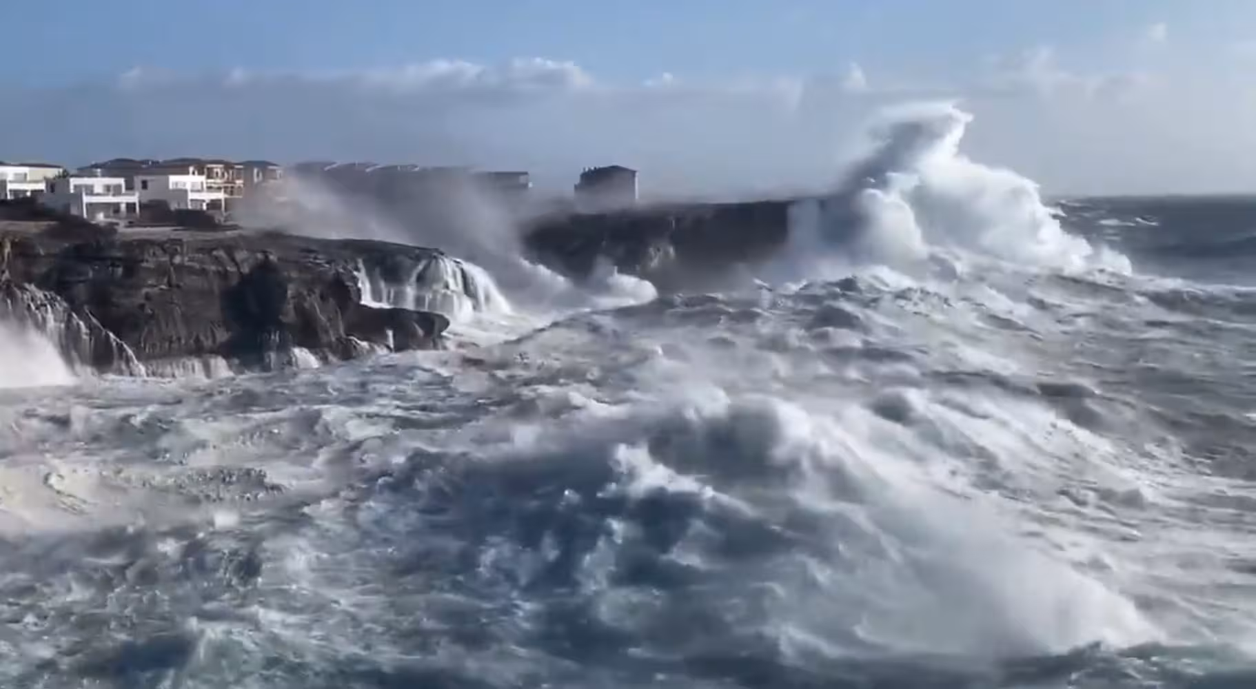 (Vídeos) Las espectaculares imágenes del temporal