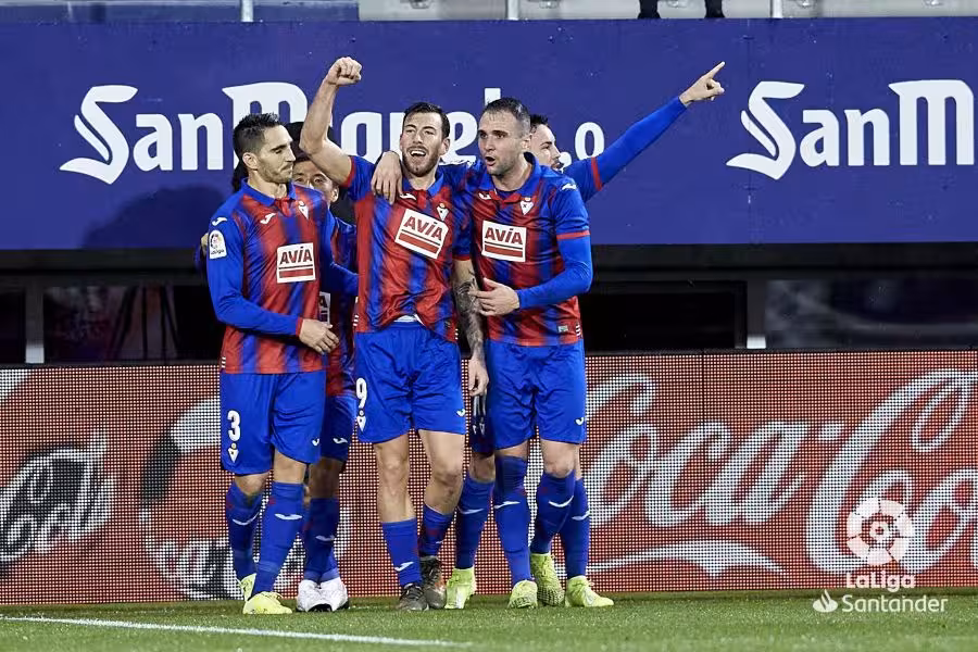 Sergi Enrich abrió la lata ante el Granada