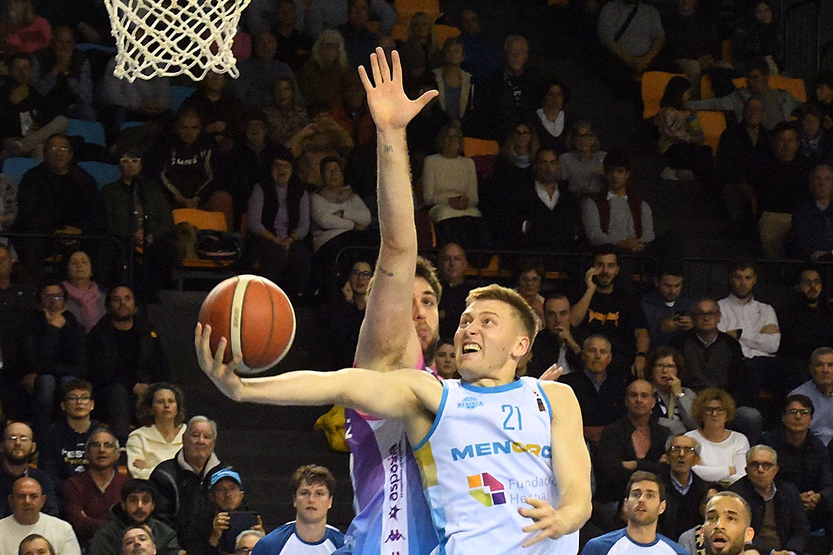 El Hestia Menorca busca la décima ante el Alega Cantabria de Agustí Sans