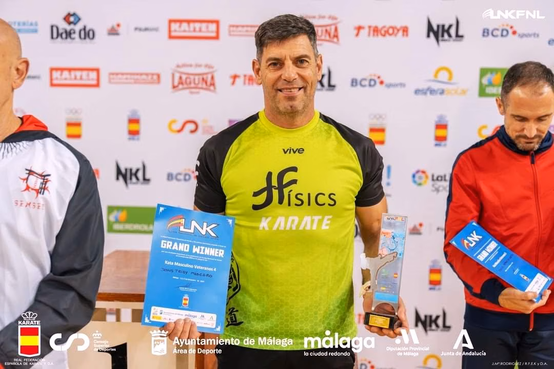 (Fotos) Físics logra tres medallas y un Grand Winner en la liga nacional de karate