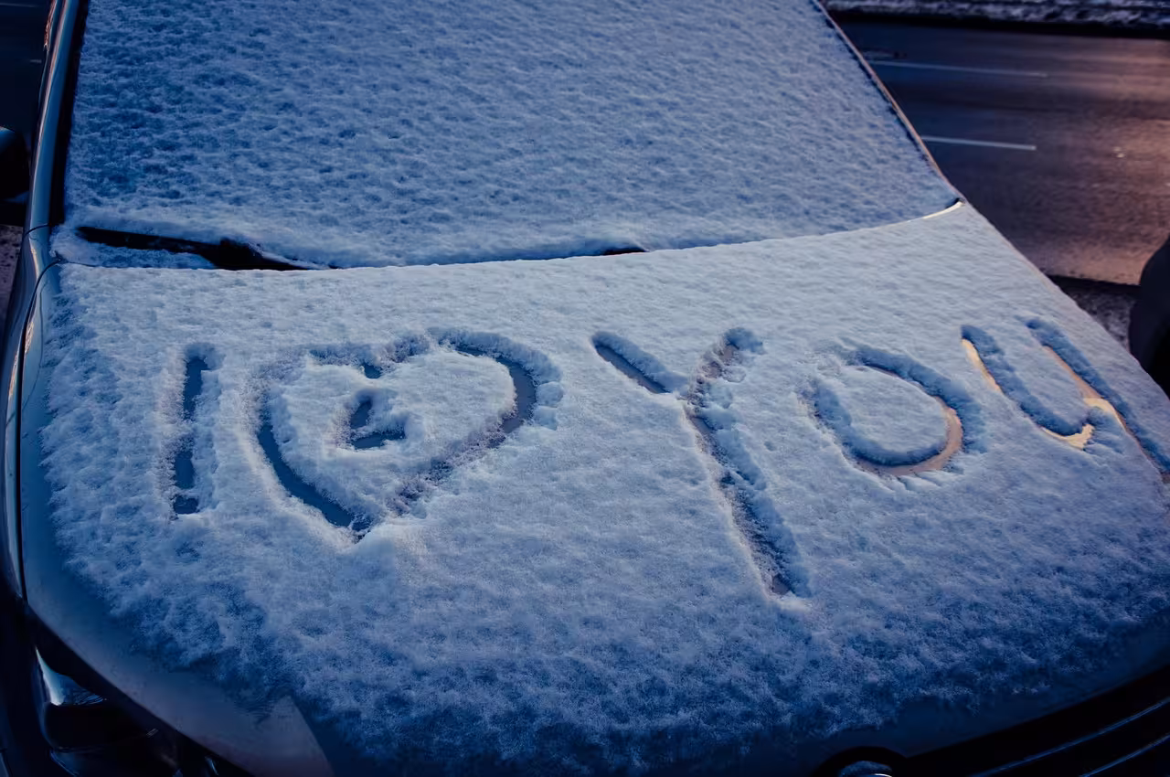 Si quieres a tu vehículo, cuídalo también cuando hace frío. Foto: Pixabay