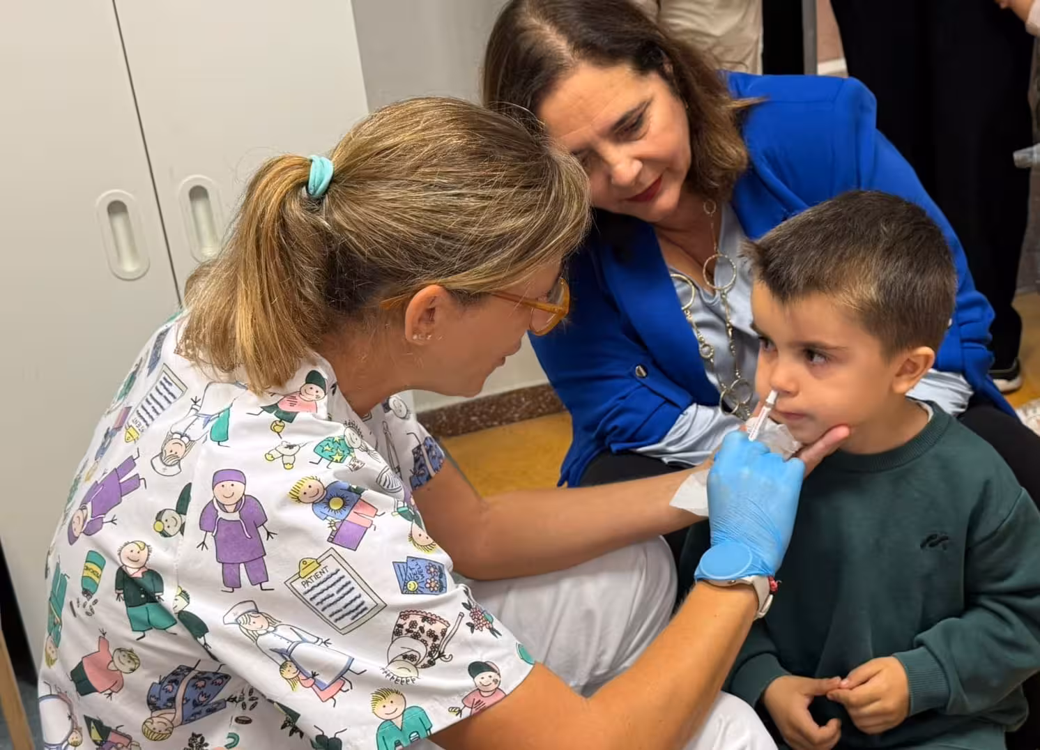 Menorca lidera la vacunación infantil contra la gripe en Baleares con una tasa del 53,5 %