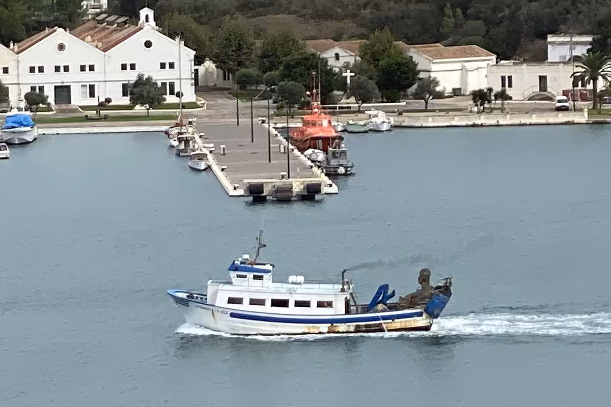 Las barcas de arrastre podrán seguir trabajando igual que este año
