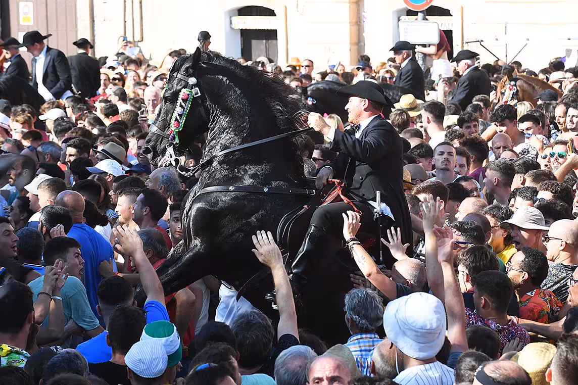 Només queden sis setmanes per a començar les festes de Menorca amb Sant Joan.
