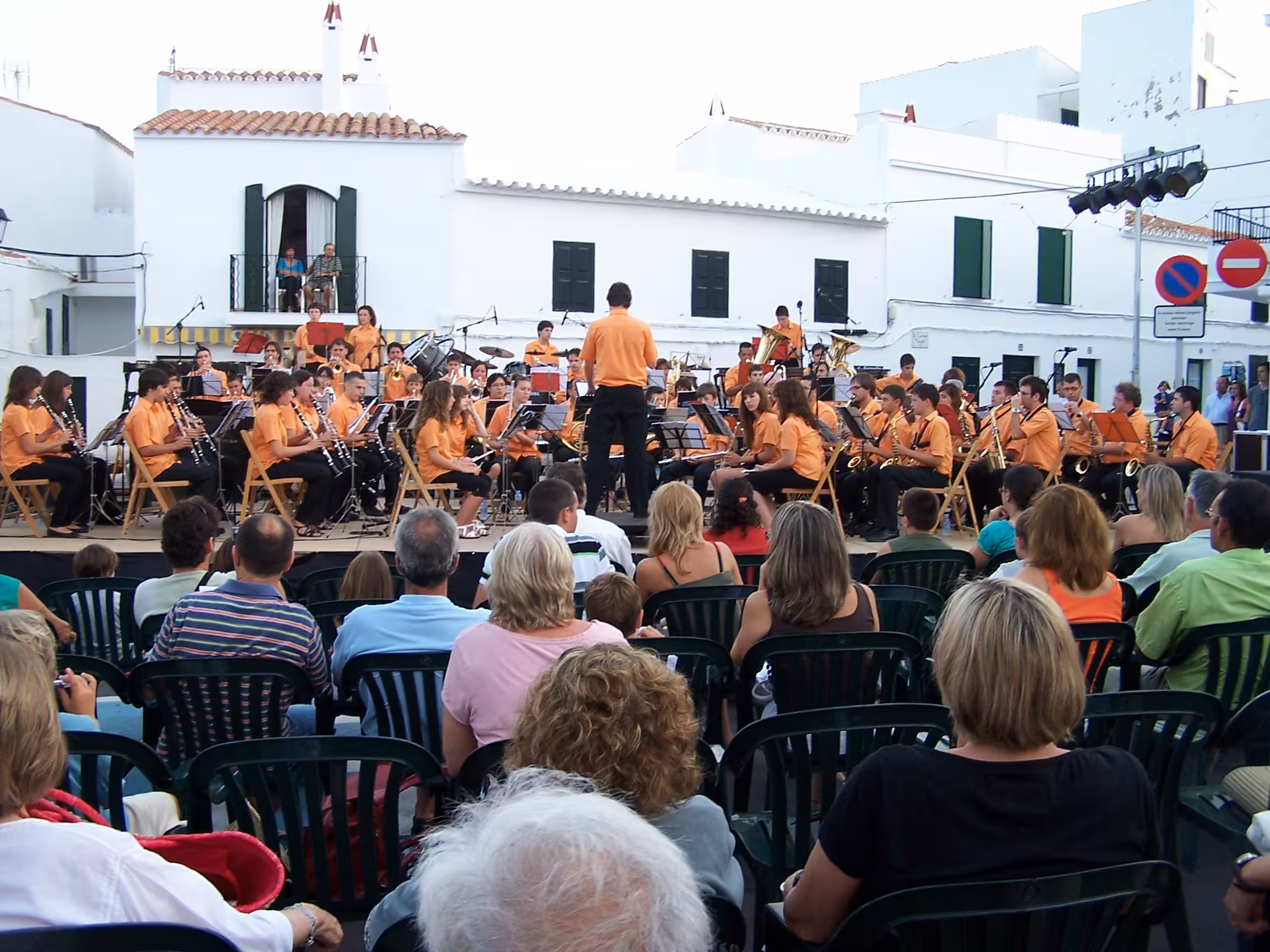 La Banda de Música des Mercadal volverá a inaugurar el verano cultural de la isla con una de las citas más esperadas del calendario.