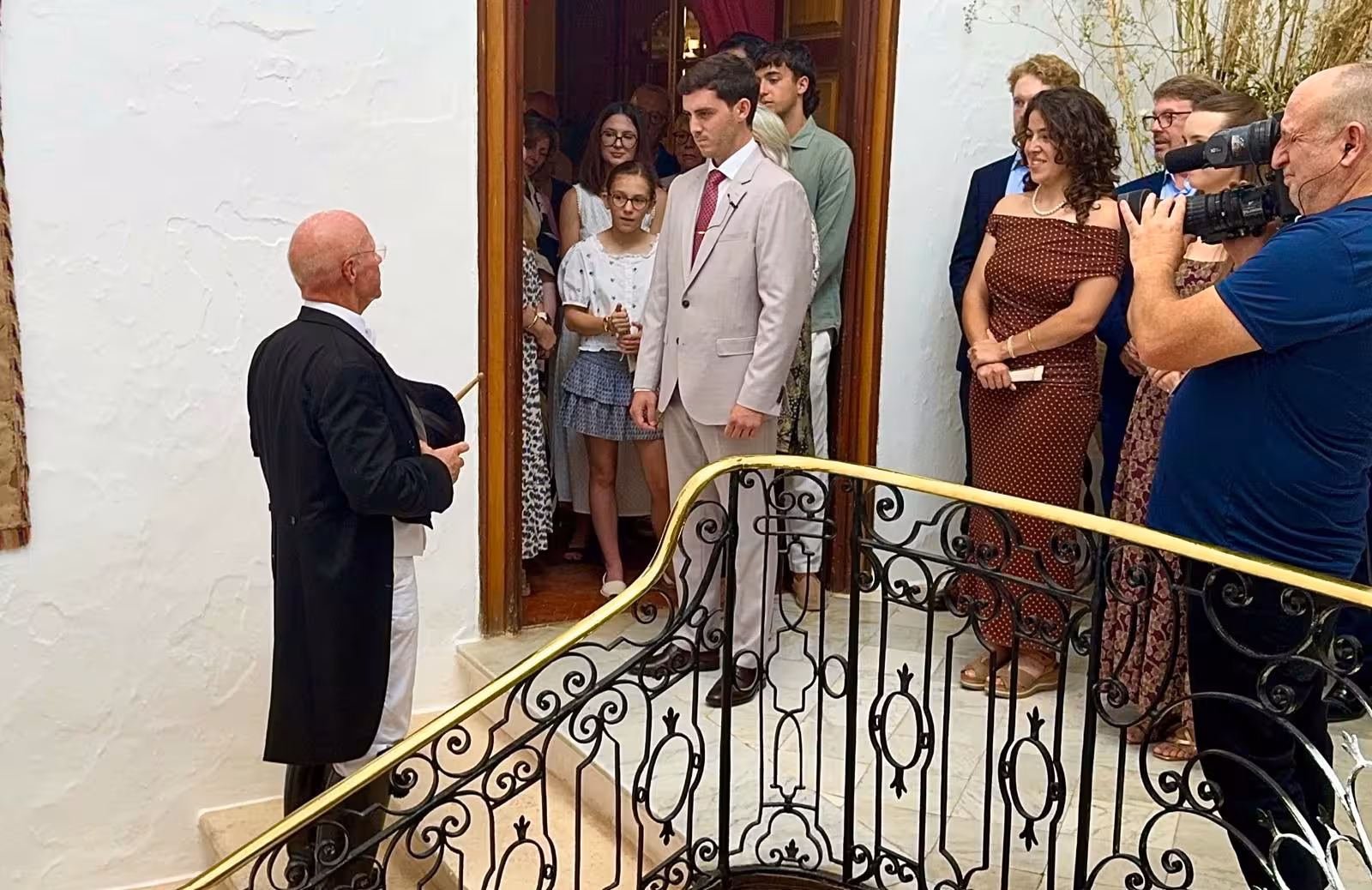 El ‘primer toc’ hace vibrar Ciutadella. (Vídeos y Fotos: Tolo Mercadal)