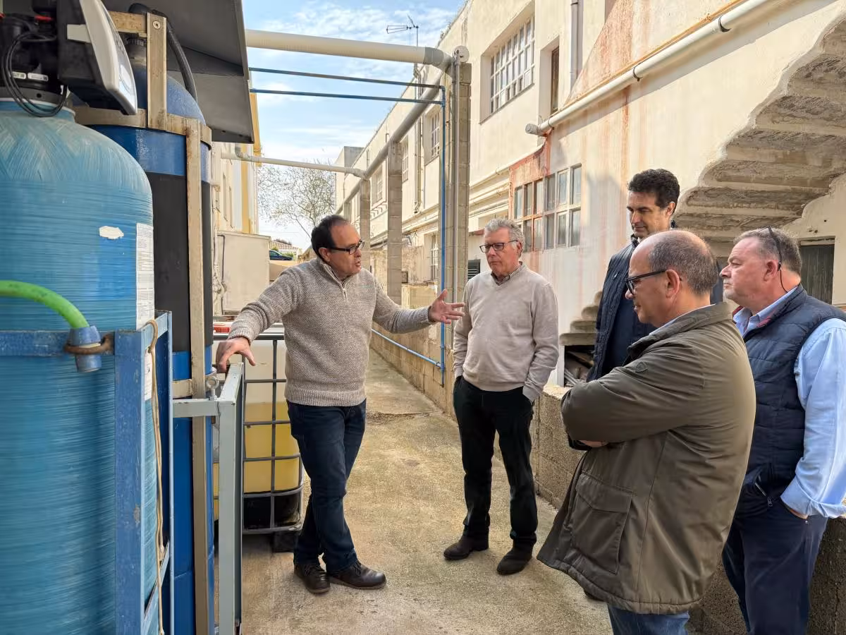 El reto es reforzar el control de las aguas residuales y la seguridad en la gestión de los residuos de la industria de la bisutería. (Foto: Consell Insular de Menorca)