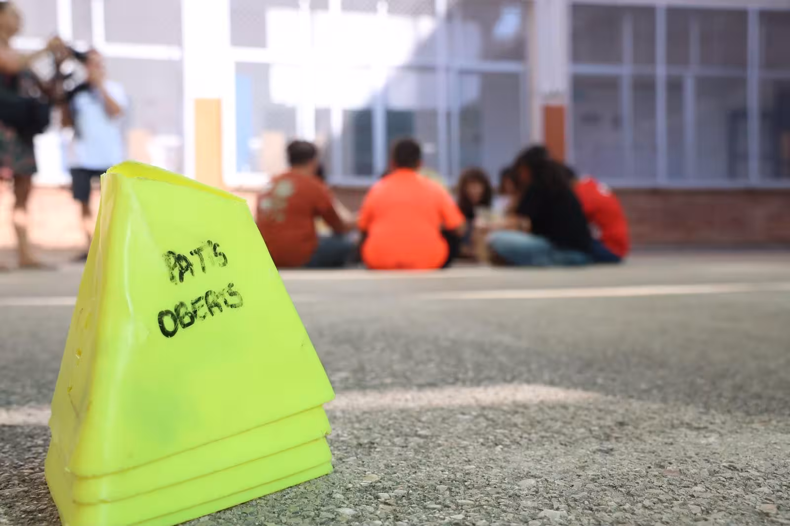 Los colegios podrán abrir sus patios fuera del horario y días lectivos para atender a menores. (Foto: CAIB)