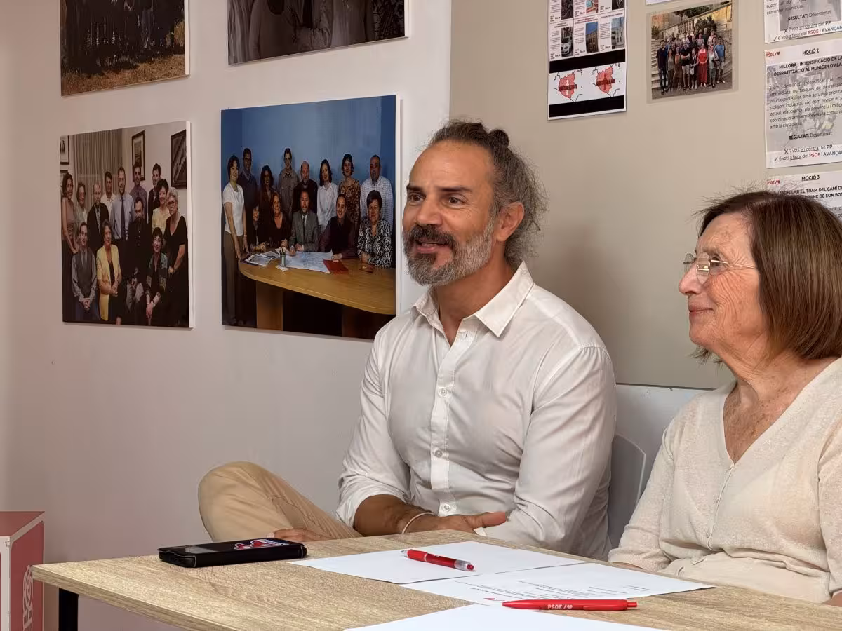 Robsy en la asamblea celebrada este sábado en Alaior (Foto: PSOE Menorca)