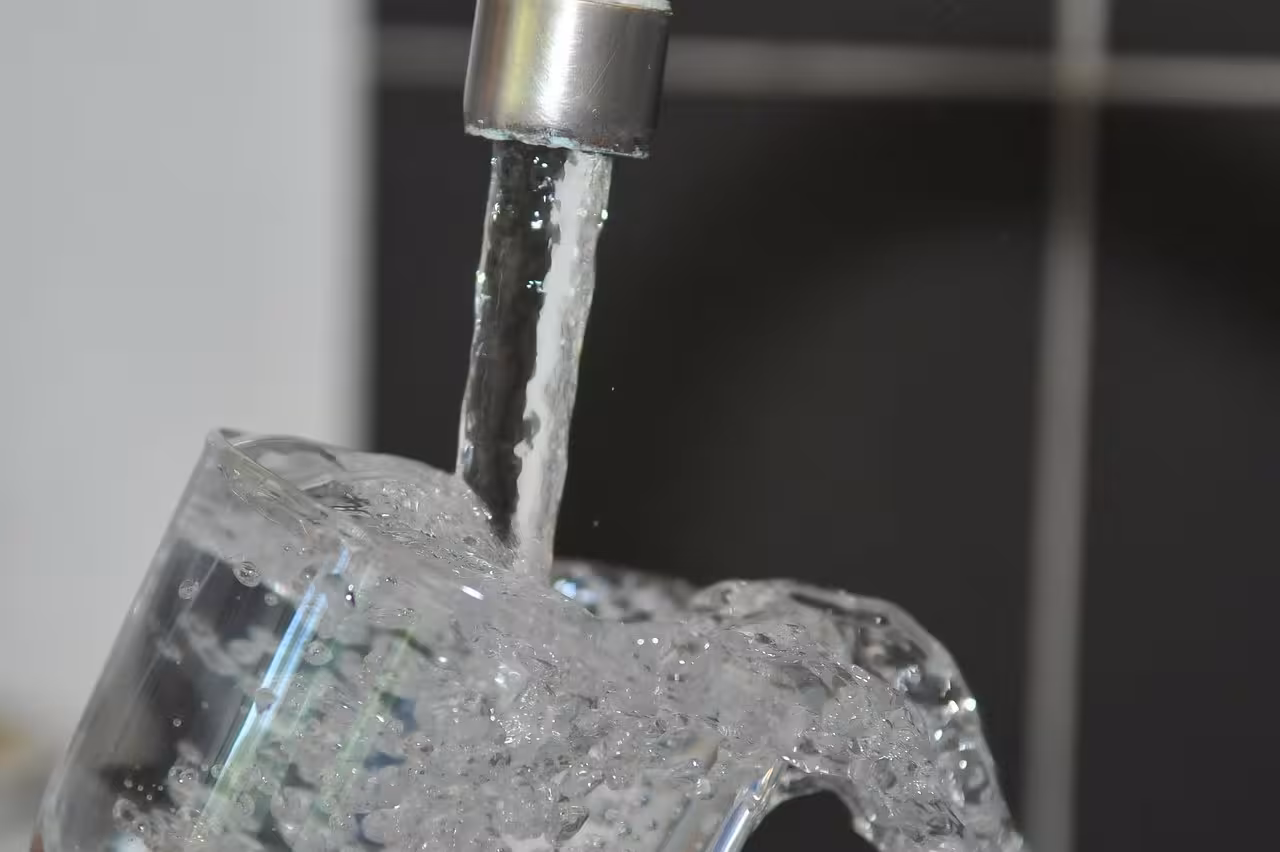 Eñ agua es un bien a conservar. (Foto: PIXABAY)